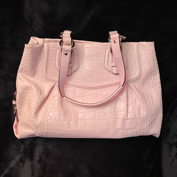 NWT Coach Madison Embossed Croc Baby Pink Leather 
Handbag See details for info - Picture 1 of 15